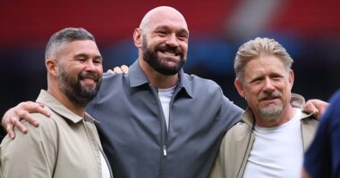 Soccer Aid 2025 - England vs World XI: Live score, team news and updates as Tyson Fury and Wayne Rooney lead the Three Lions - while Sam Thompson and Louis Tomlinson are set to share a dressing room