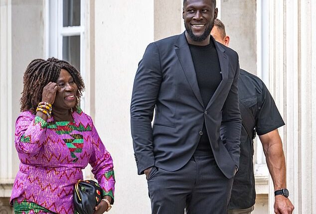 UK rapper Stormzy arrived at the University of Cambridge to receive an honorary degree on Wednesday