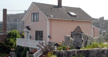 The Little Pink House – HotAir