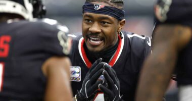 The Patriots’ Stefon Diggs, his Maryland home, a $30,000 couch and a viral video