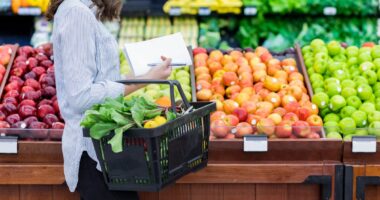 The little-known health benefit of eating more fruit