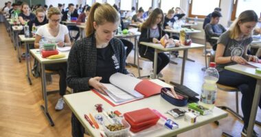 Thousands of UK University Students Caught Using AI to Cheat – HotAir