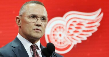 Trade Pitch Sees Red Wings Acquiring Robertson in Blockbuster