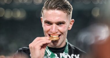 Transfer news live: Arsenal plot new Gyokeres bid, Liverpool medical, Man United eye striker’s release clause