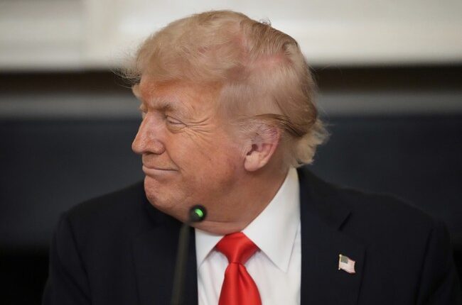 Trump Masterfully Trolls Fed Chairman 'Too Late' Powell Over Interest Rates, Pens Hand-Written Note – RedState