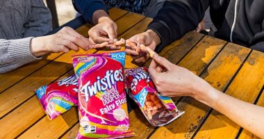 Two iconic Aussie food brands have unexpectedly collaborated on the new and limited-edition Twisties Zooper Dooper Fairy Floss