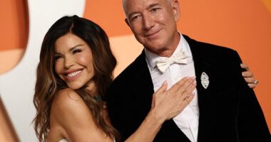 Amazon founder Jeff Bezos and Lauren Sanchez are set to tie the knot next week in Venice, Italy , and their wedding guest list is shaping up to be one for the ages