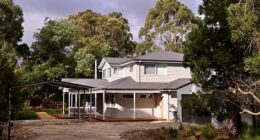 Erin Patterson's home in Leongatha remains empty and was mortgaged to pay legal fees
