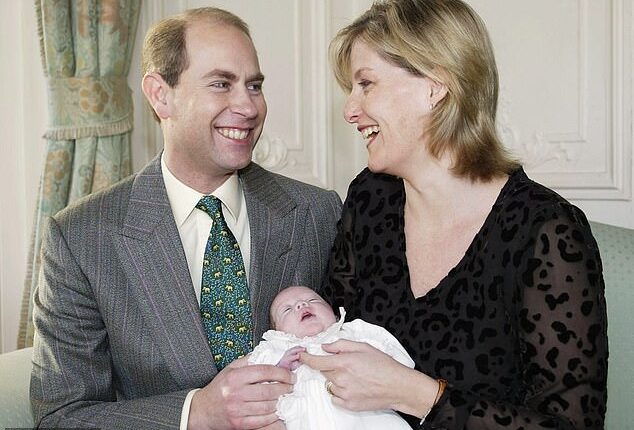 Sophie Wessex and Prince Edward holding their newborn daughter, Lady Louise Windsor, in January, 2004