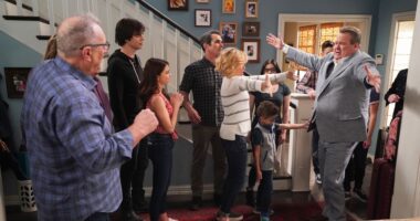 35 Best 'Modern Family' Episodes, Ranked According to IMDb