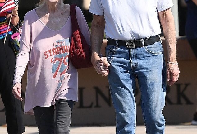 Fans were delighted to spot one of Hollywood¿s longtime love stories stepping out for a rare public appearance in Los Angeles on Tuesday
