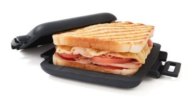 Winter favourite toasties can now be made in the microwave, thanks to the 'smart' $15 Kmart Microwave Toastie Maker