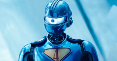 All 9 James Gunn Veteran Actors In Superman (And Who They Play)