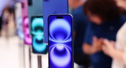 An upgrade for Apple’s stock? It’s not the endorsement you might think.