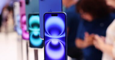 An upgrade for Apple’s stock? It’s not the endorsement you might think.