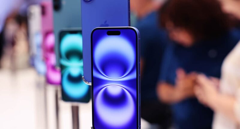 An upgrade for Apple’s stock? It’s not the endorsement you might think.