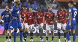 Manchester United breezed to a 4-1 victory over Bournemouth in Chicago on Wednesday night