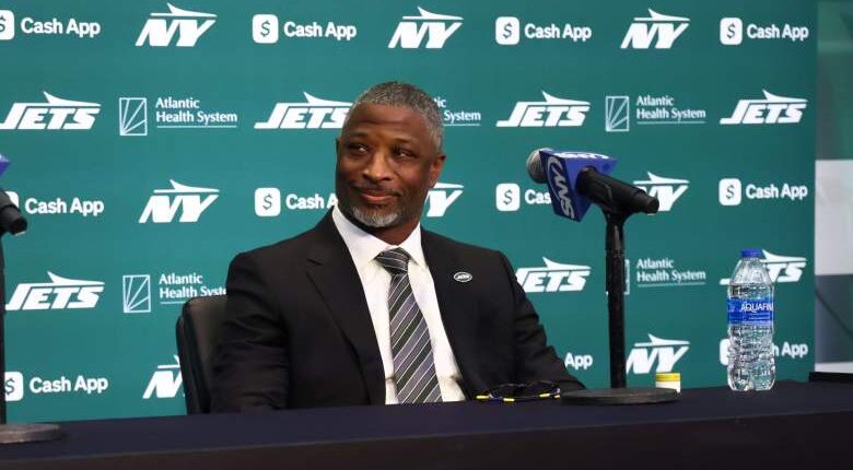 Betting Analyst Dishes Take on Jets’ 2025 Win Total