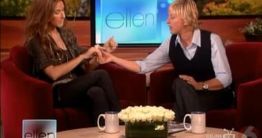 In a 2007 clip, Ellen DeGeneres interviewed Céline Dion on her show