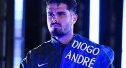 Chelsea winger Pedro Neto has penned a touching tribute to Diogo Jota