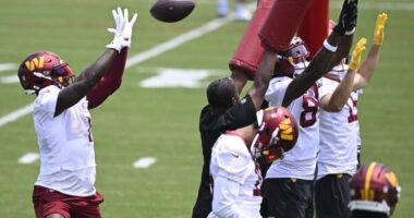 Commanders Keeping Deebo Samuel Plan a Secret