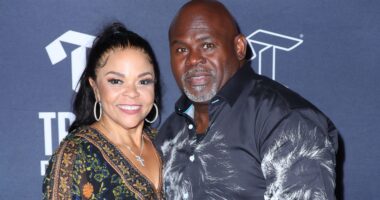 David Tamela Mann Divorce Rumors 37-Year Relationship Video