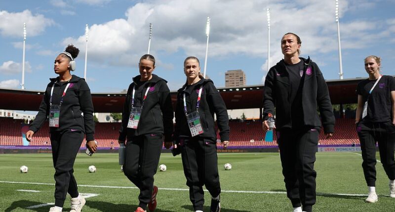 England vs Netherlands - 2025 Women's Euros: Live score, team news and updates as the Lionesses face shock early exit if they lose to strong Dutch side