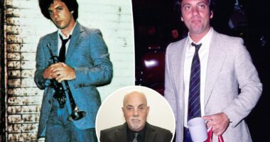 Exclusive | Why Billy Joel always wore a jacket and tie on stage -