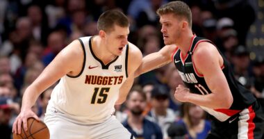 Former Blazers Center Retires to Become Country Music Singer