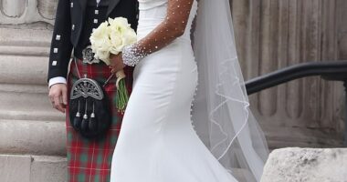 Geri Halliwell continued to snub Mel B on Sunday after her lavish wedding weekend - while the likes of Heidi Klum, Paloma Faith and Kerry Katona led the stars sending the Spice Girl congratulatory messages following the ceremony