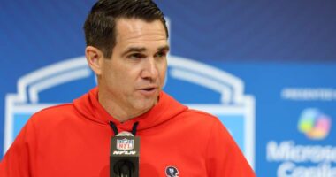 Giants Predicted to Fill Huge Need With 'Massive' 6-Foot-7 Athlete