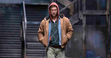 Glen Powell, 36, Fights for His Life in 'The Running Man' Trailer
