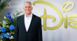 Golden Bachelor Mel Robbins' Controversial Dating Rule Will Ruin Season 2