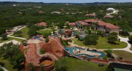 Here's A Full Video Tour Of Tony Parker's Insane Texas Estate (With Private Waterpark!!!) That Just Blew Kai Cenat's Mind
