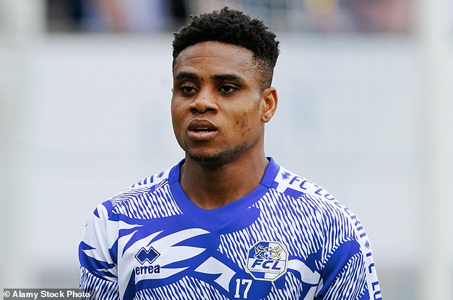 Togo international Thibault Klidge has joined Hibs from Luzern after agreeing a three-year deal