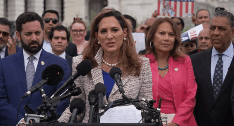 Maria Elvira Salazar