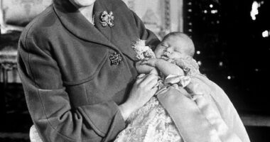 Charles was born in Buckingham Palace on November 14, 1948 weighing 7lbs 6oz