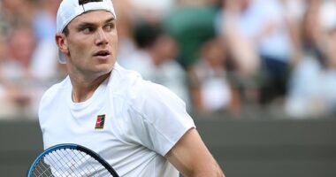 Jack Draper cruised into the second round at Wimbledon after a comfortable victory