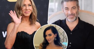 Jennifer Aniston's 'common ground' with new beau Jim Curtis revealed