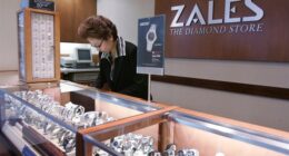 Jewelry Store Owner Thwarts a Robbery Attempt With One Warning Shot – RedState