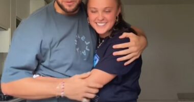 JoJo Siwa assembled red-themed snack plate on TikTok for her new boyfriend, ex-Love Islander Chris Hughes
