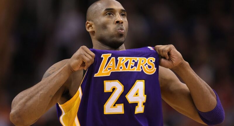 Kobe Bryant Outside Top 10 on All-Time List, Behind LeBron James