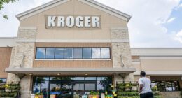 Kroger stores are offering flyers to customers hoping to access its Weekly Digital Deals