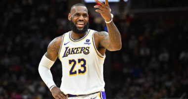 LeBron James Strong Message Amid Cavaliers Return Rumors