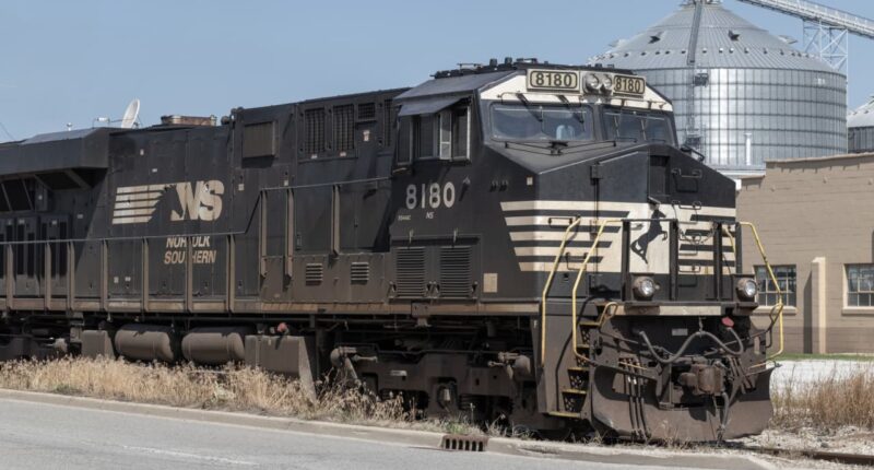 M&A chatter swirls around Union Pacific and Norfolk Southern. This is why a deal makes sense.