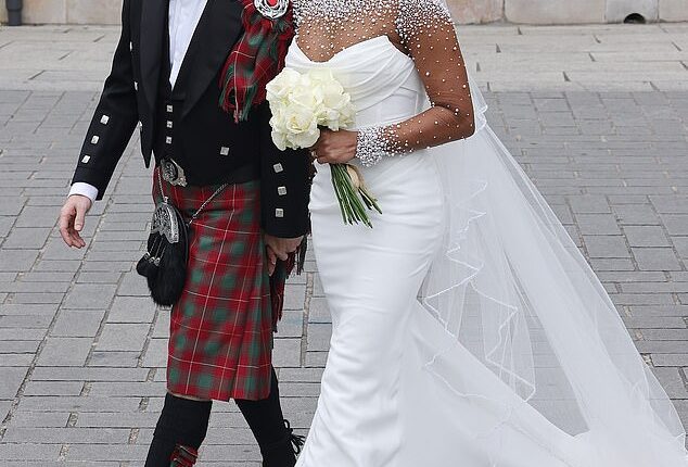 Mel B will be offering her Spice Girls bandmates a second chance to her wedding celebrations to Rory McPhee with a second 'sexy and informal' ceremony aboard
