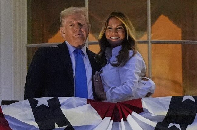 Melania Trump Beams at 4th of July Ceremonies, Does 'That' Special Dance With the President – RedState