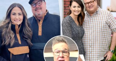 'Modern Family' star Eric Stonestreet reveals why his fiancée is perfect for him