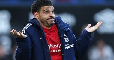 Morgan Gibbs-White is keen to have his future resolved before Nottingham Forest leave for a training camp in Portugal