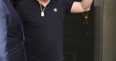 Noel Gallagher was mobbed by fans as he left his hotel for Heaton Park for the first of five sold-out reunion gigs on Friday